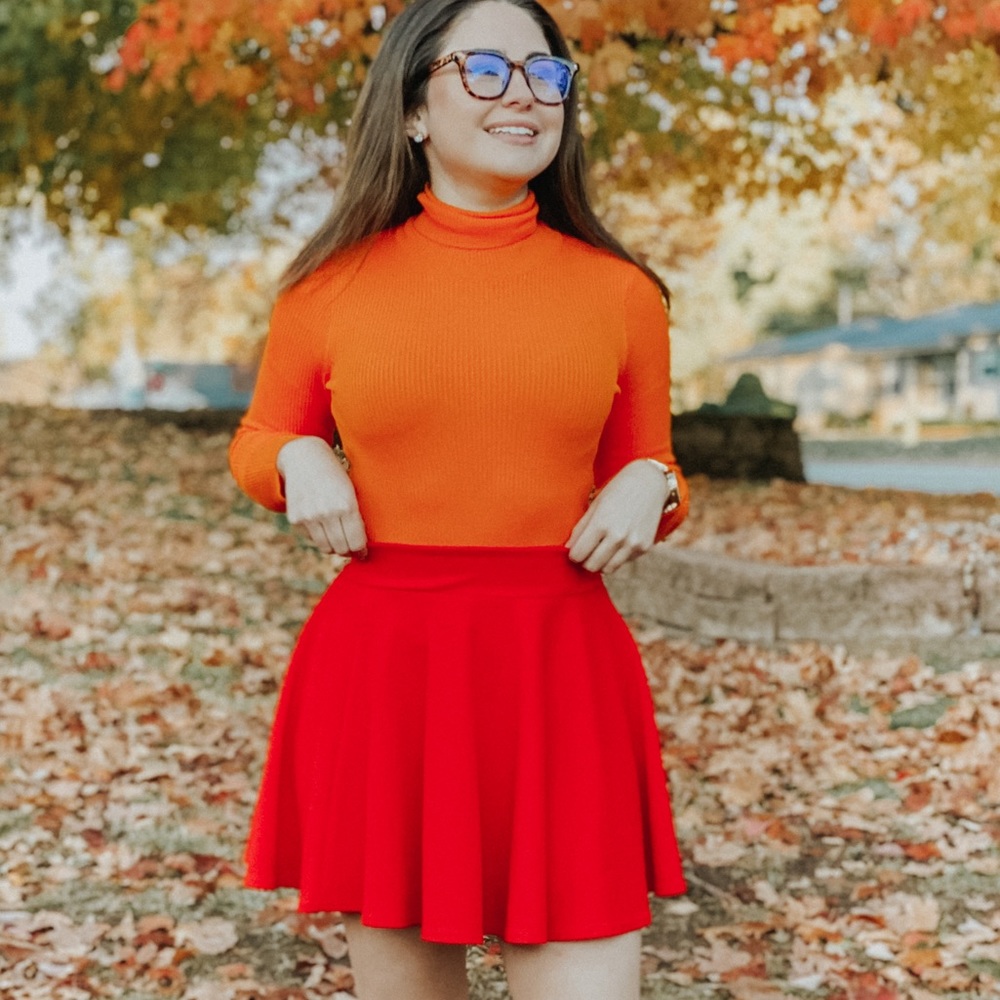 DIVIDED TURTLENECK